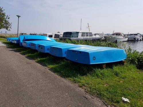 6 mooie optimisten (SailQube) te koop (3 seizoenen oud)