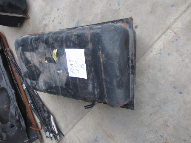 Fuel tank Fiat 131