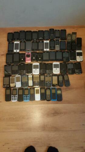 67 stuks) mobiele telefoons