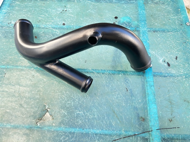 Water pipe for Maserati Indy