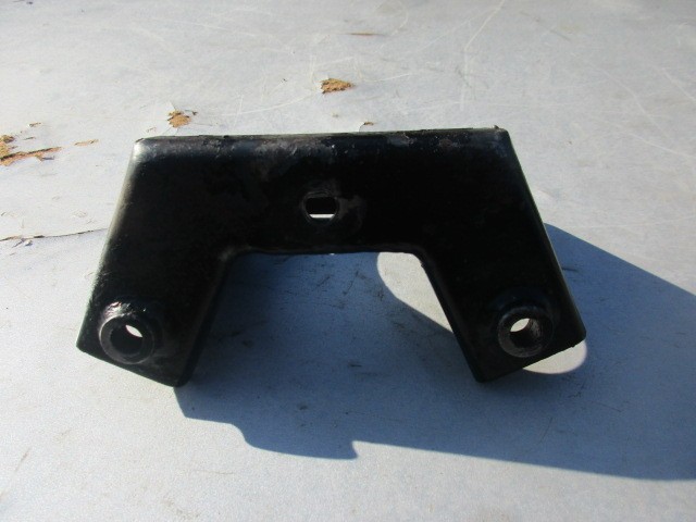 Lower gearbox support for Lamborghini Espada