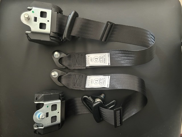 Seat belts Ferrari Dino 208 GT4 and 308 GT4