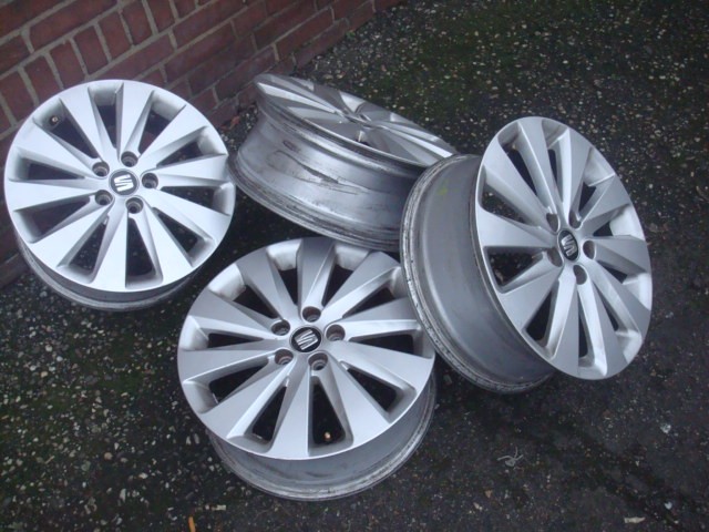 16 Originele Seat Arona 16 inch Velgen Steek 5x100