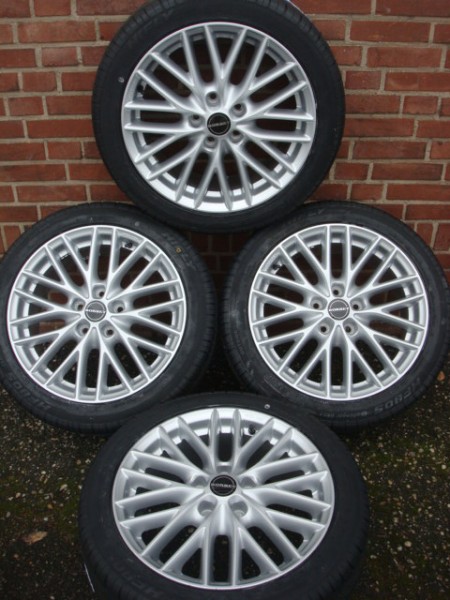 17'' inch Y-Spoke Velgen en Banden Steek 5x112