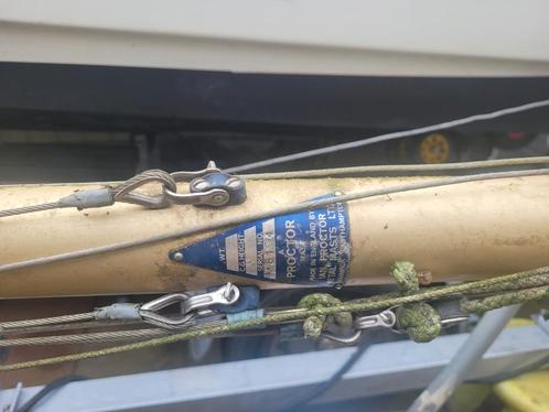 7 meter lange aluminium mast Proctor mast Zie fotox27s  Teab K