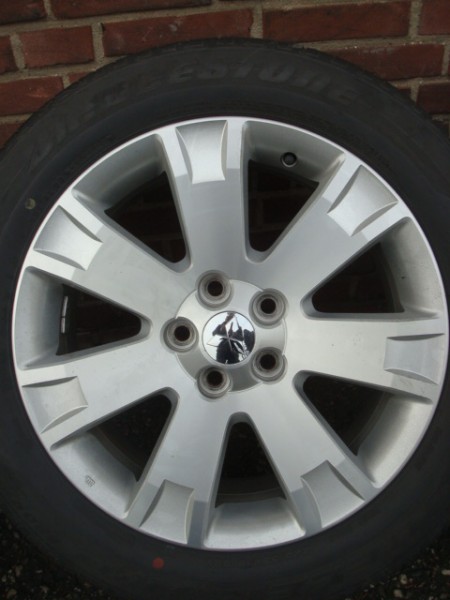 18 Origineel Mitsubishi Outlander Velgen en Banden 5x114.3