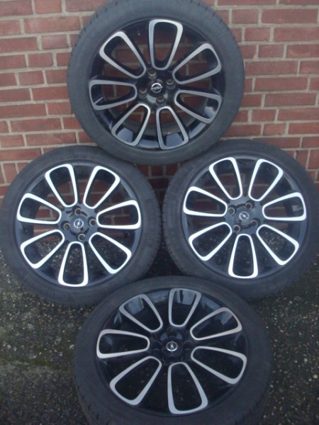 17 inch Origineel Opel Adam Black Velgenmet Banden 4x100