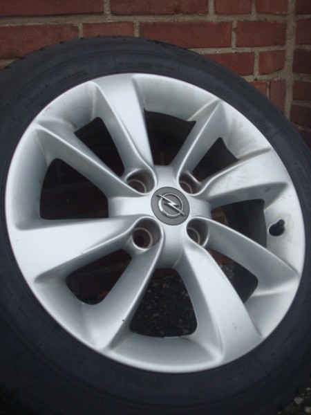 15” ORIGINELE OPEL CORSA ADAM VELGEN STEEK 4x100