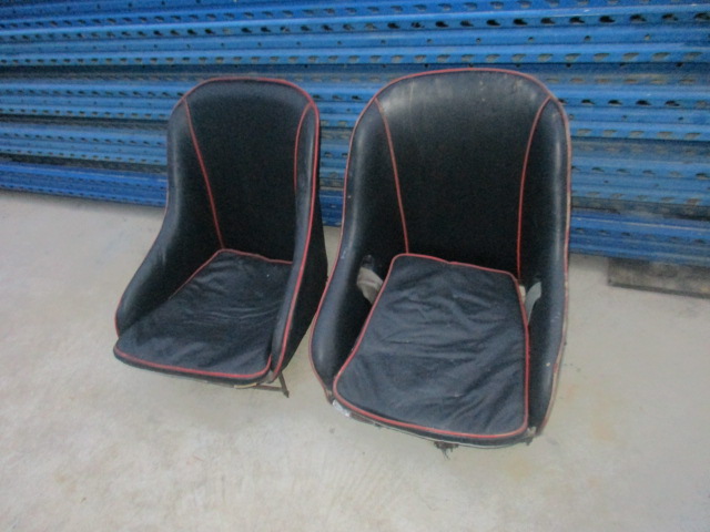 Front seats Ferrari 275