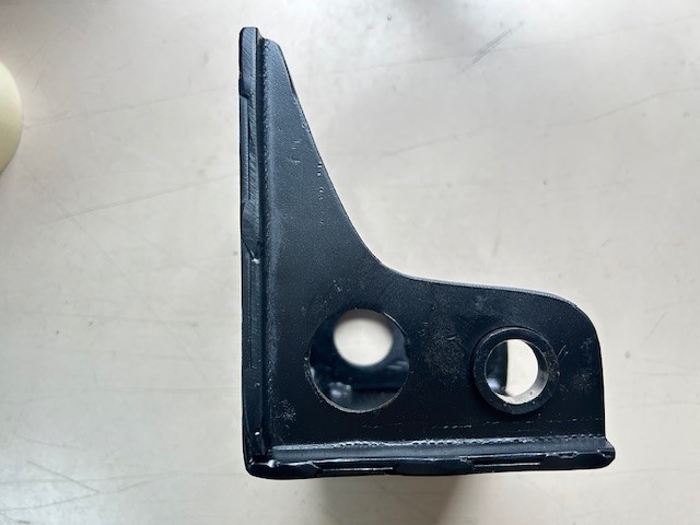 Pedalboard support for Lamborghini Miura