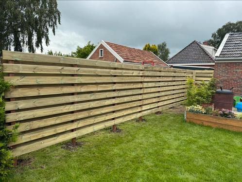 8 meter tuin schutting  incl plaatsen