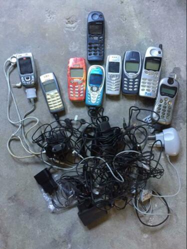 8 Nokia mobieltjes