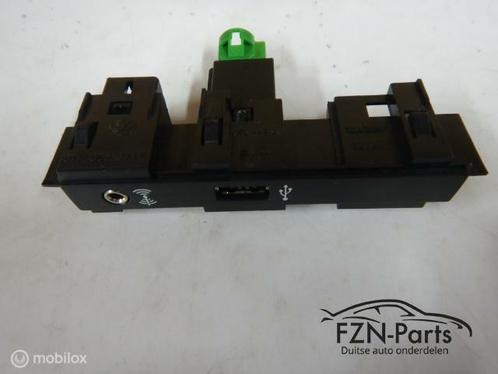 836441VW Golf 7 AUXUSB Aansluiting Multimedia 5Q0035726E