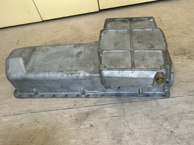 Aluminium oil sump Jaguar Mk2 