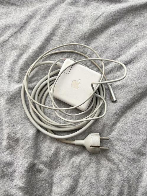 85W MagSafe Power Adapter Apple