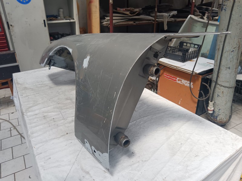 Front left fender Citroen SM