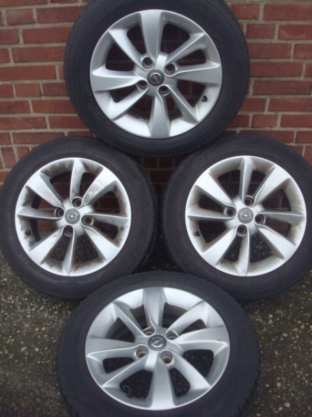 15” ORIGINELE OPEL CORSA ADAM VELGEN STEEK 4x100