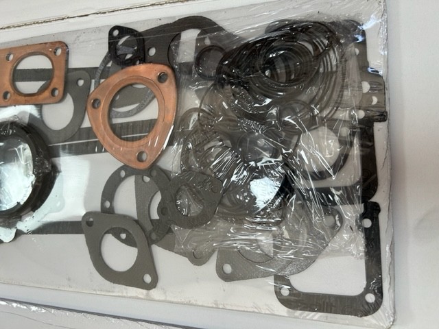 Engine gasket kit for Maserati Mistral 3.7