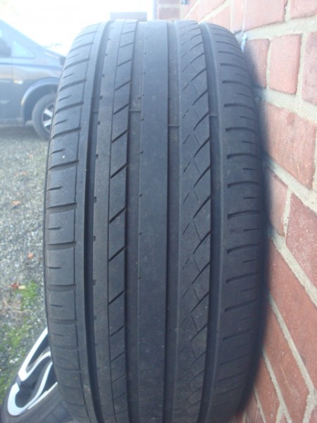 17”VW Dotz Hanzo Velgen Hifly Michelin 5x112