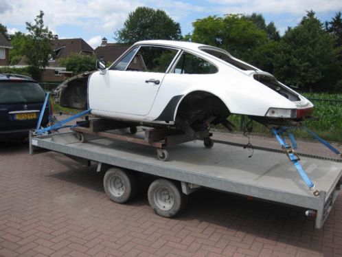 912 E motor en bak gezocht