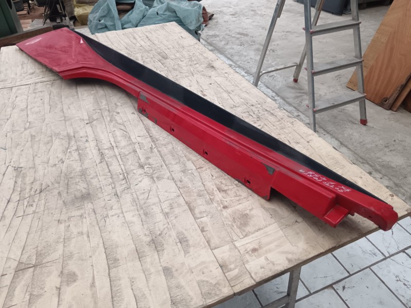 Lh under door trim Ferrari 458