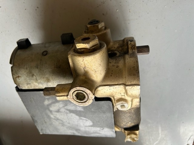 Hydraulic unit Abs for Ferrari 412