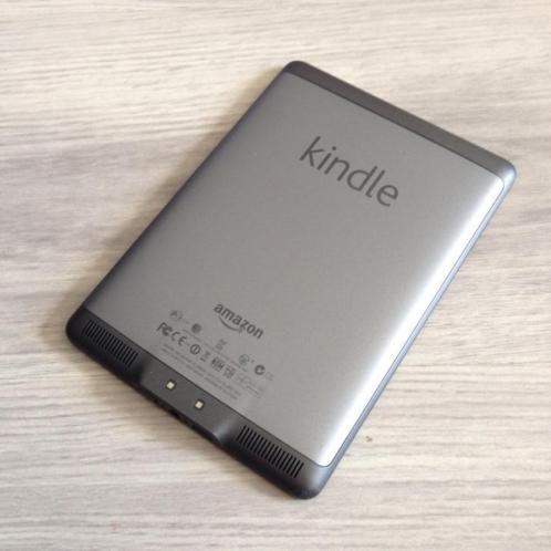 AANBIEDING Amazon Kindle Touch WiFi 4GB en WiFi voor 49,-