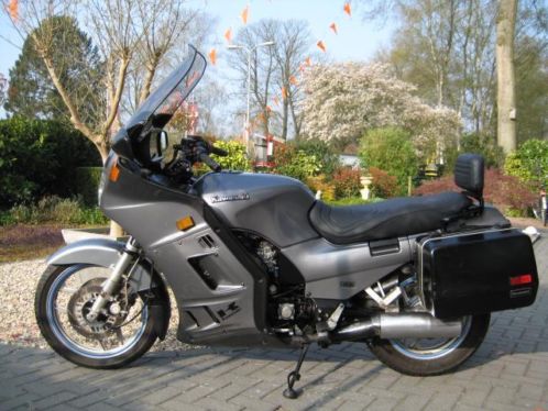 AANBIEDING WEEK 24 Kawasaki GTR1000 Concours 1986