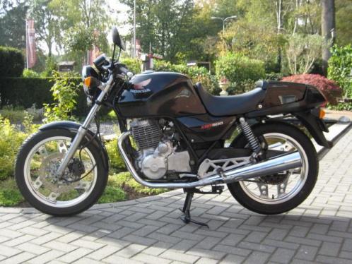 AANBIEDING WEEK 46 Honda XBR500 1988 35Kw