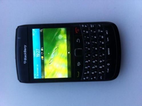 Aangeboden blackberry bold 9780