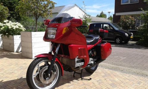 Aangeboden mooie BMW K100RT 88 met abs (iznst) 80.000km