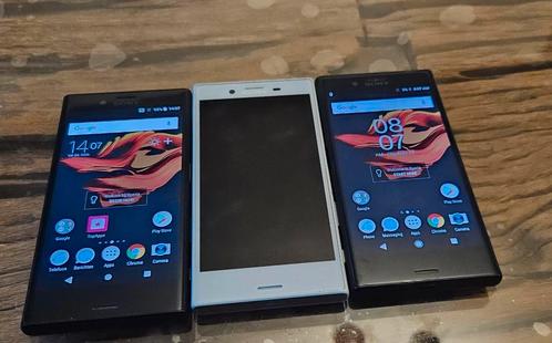 AANGEBODEN PARTIJ VAN 3 STUKS SONY XPERIA X COMPACT