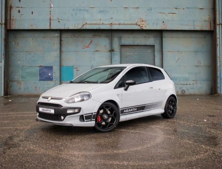 Abarth Punto Evo 1.4T Supersport 198 pk Grigio Campovolo