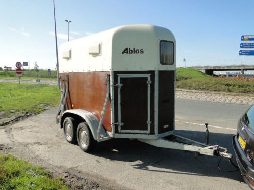 Ablas 2 paards paarden trailer Bijna gratis af te halen tov