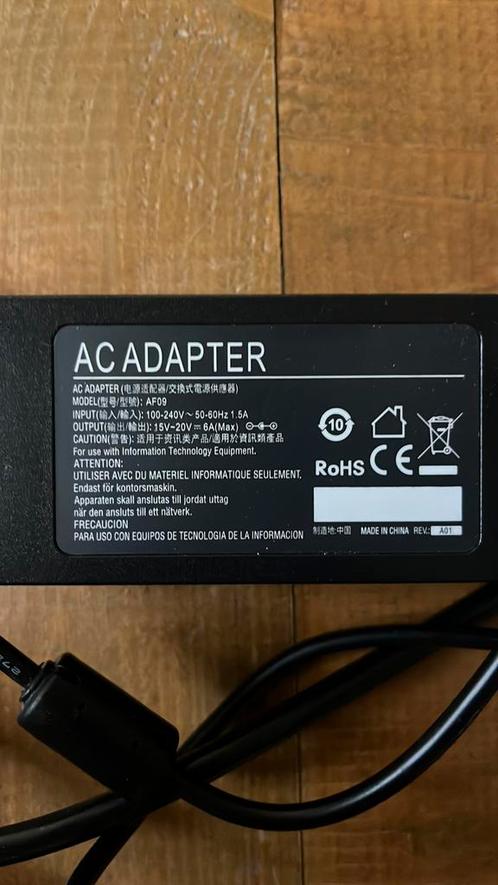 AC Adapter uni 90w input 100-240 V output 15V20V 6A(max)