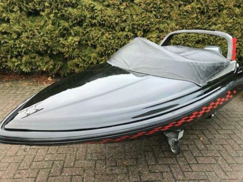 Accelerate Nemo 300 met Yamaha 8 PK 4 Takt met Elekt. Start