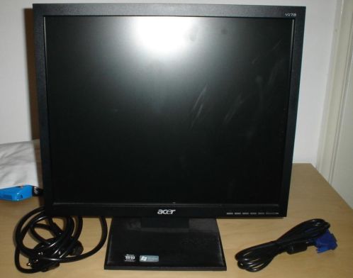 ACER 17 inch monitor