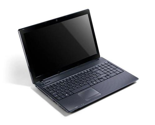 Acer Aspire 5742 - i3 -256GB SSD - 4GB