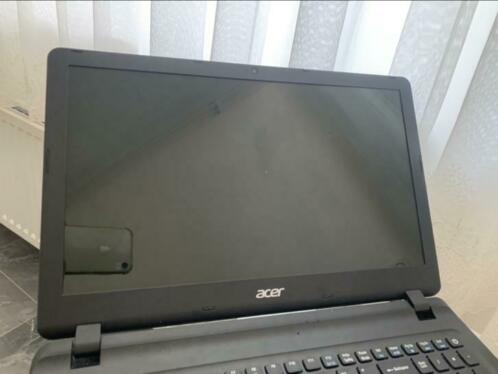 Acer ASPIRE ES1-533 WERKT NETJES