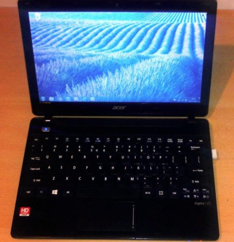 Acer Aspire, laptop 11,6 inch. type V5 121-C72G32nkk