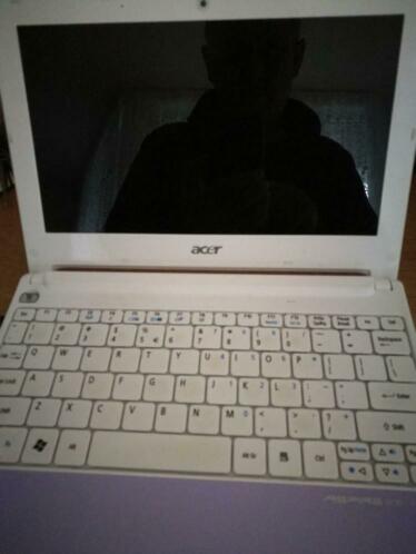 Acer Aspire One HAPPY-2DQuu2gb250HHDWIN 8WebCam