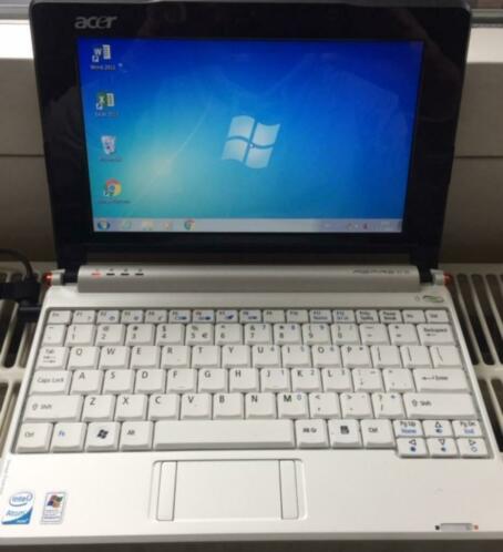 Acer aspire one mini laptop, accu defect