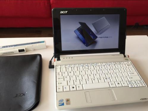Acer Aspire One Series mini laptop ZG5