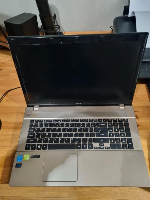 Acer aspire V3 772G niet werkend