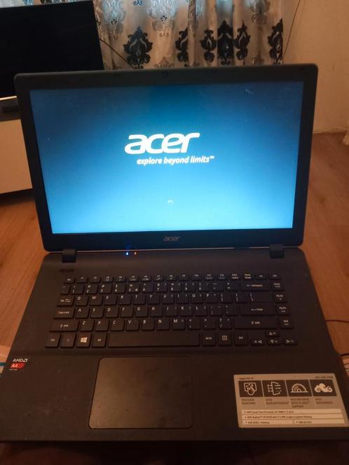 acer hij werkt  maar heeft kleine defect zo menemen