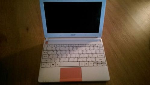 Acer laptop pink