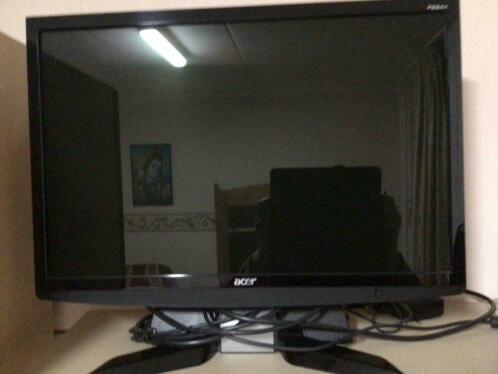Acer monitor lcd p224w toetsenbord en muis