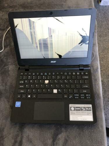 Acer N16Q6 broken screen and 2 keys lost. Working 100 well