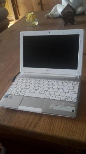 Acer One D257