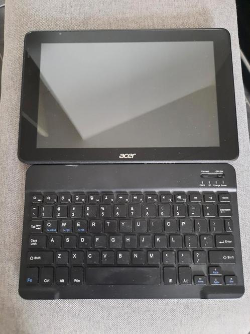 Acer One S1003 windows 10 tablet met los toetsenbord